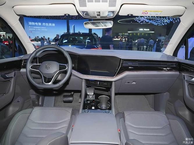 途锐内饰图片,途锐内饰图片 2025