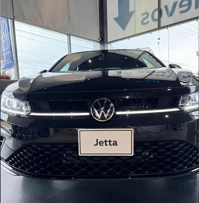 速滕(速腾2025款落地价多少钱)