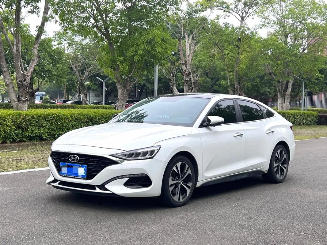 现代菲斯塔21款,现代菲斯塔21款图片