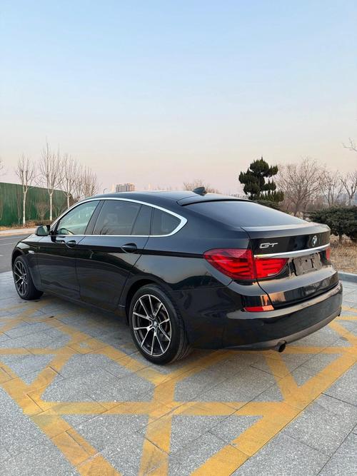 【宝马gt报价2023款价格及图片,宝马gt新款价格】