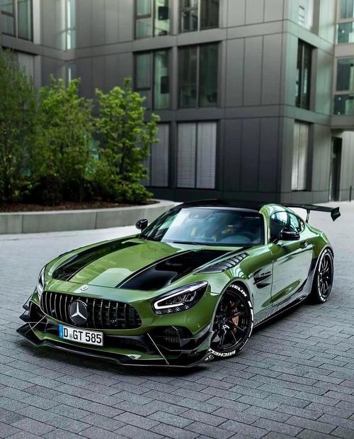 奔驰gtr算超跑吗(奔驰gt gtr区别)