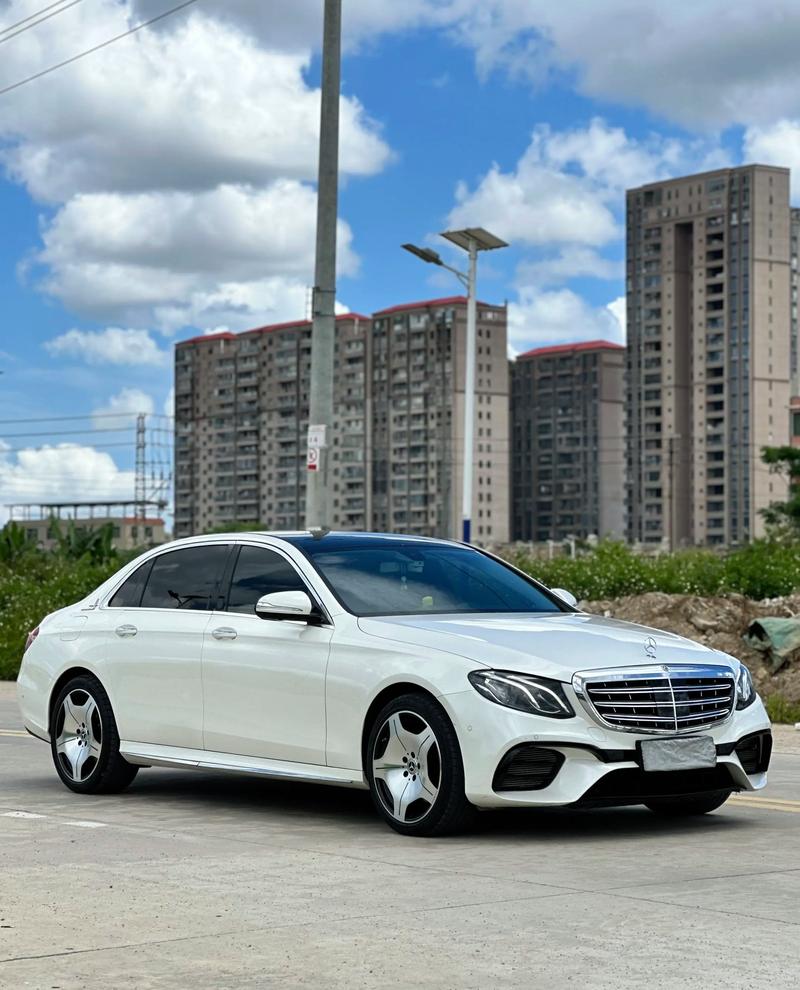 【e300进口奔驰报价,奔驰e300进口报价多少钱】