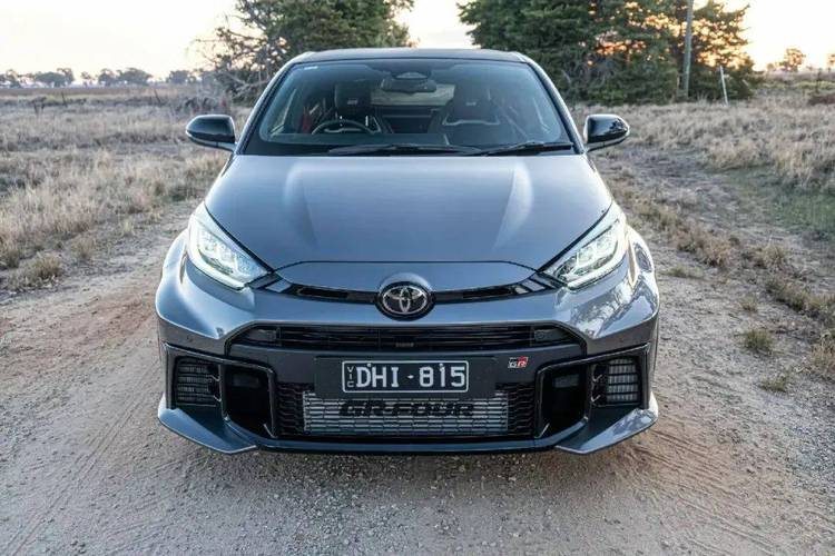 【进口雅力士图片,最新款雅力士】