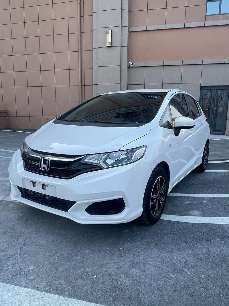 本田飞度19款报价及图片(本田飞度2020新款价格汽车之家)