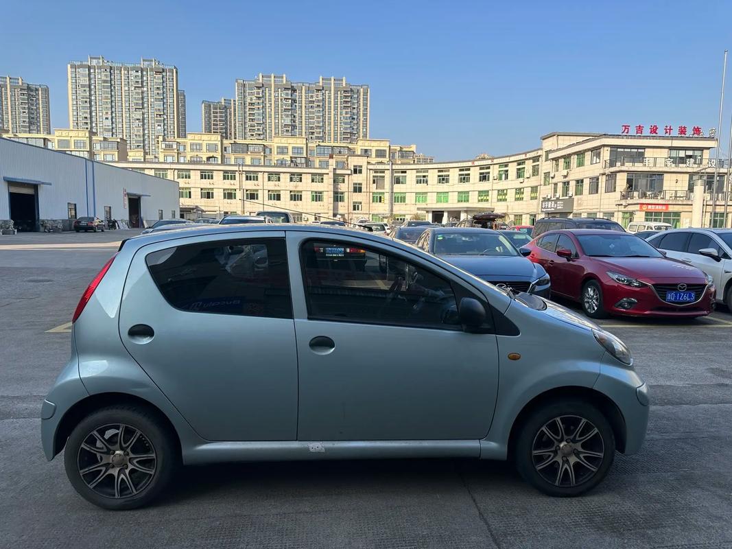 比亚迪f2图片大全,比亚迪汽车fo图片