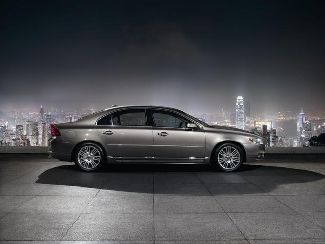 【沃尔沃s80l有什么颜色,沃尔沃s80贴膜配色】