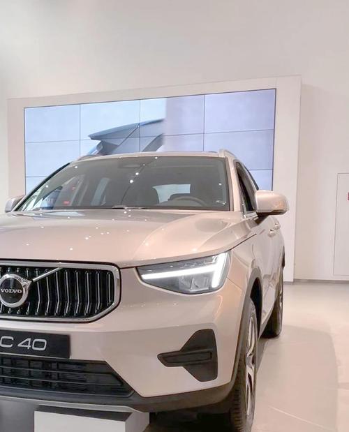 沃尔沃20万左右的suv汽车,沃尔沃二十万左右的suv