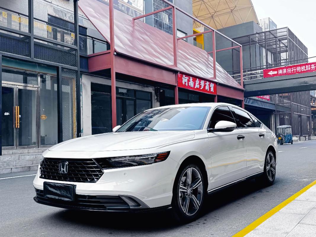 【本田雅阁260报价及图片,本田雅阁260图片 新款】