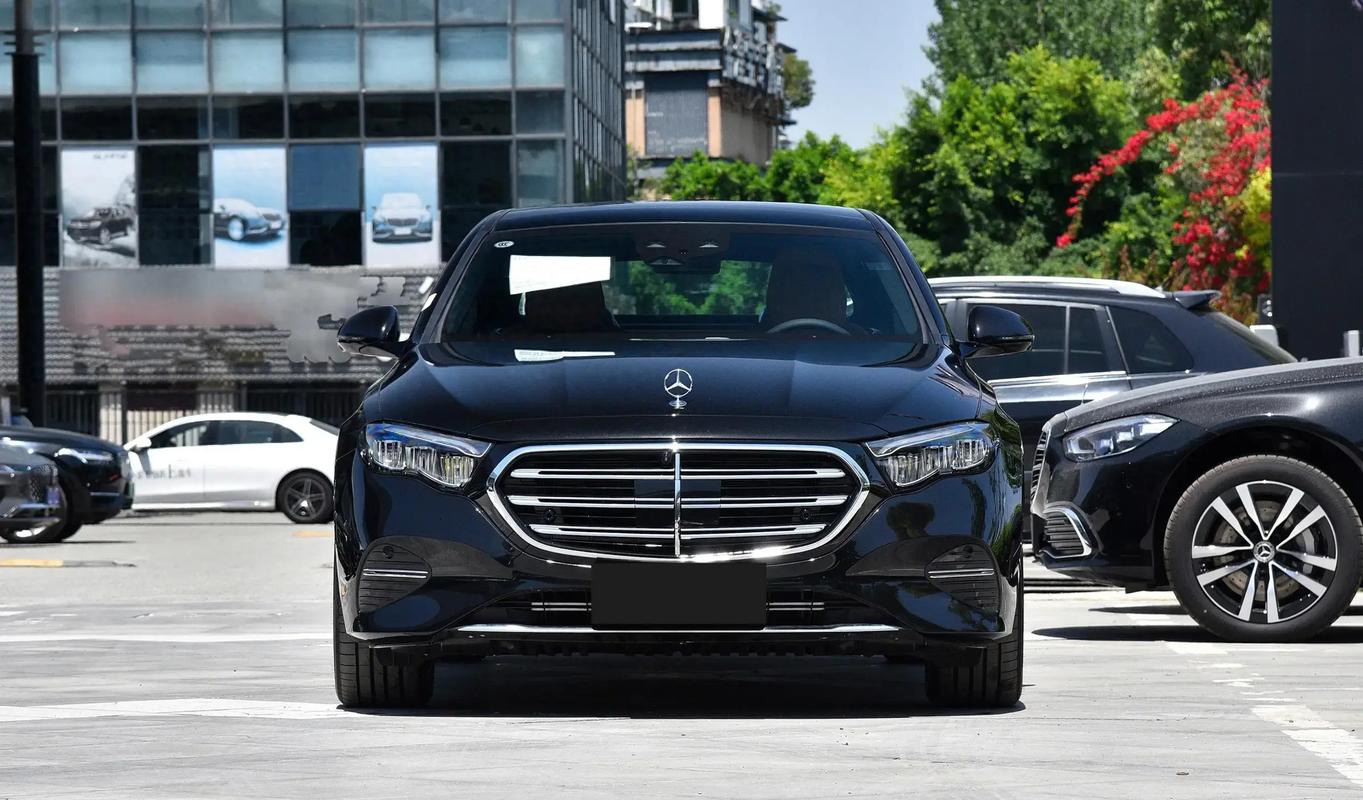 北京奔驰e300怎么样(北京奔驰e300怎么样值得买吗)