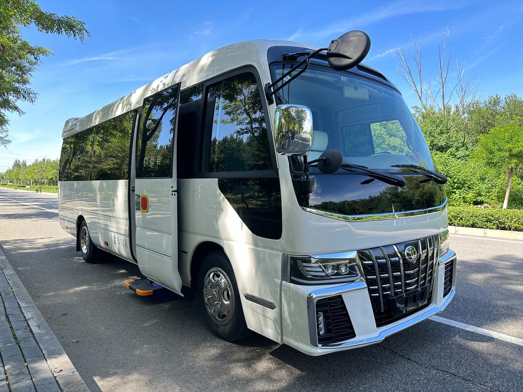 【丰田考斯特19座图片,丰田考斯特19座报价多少钱】