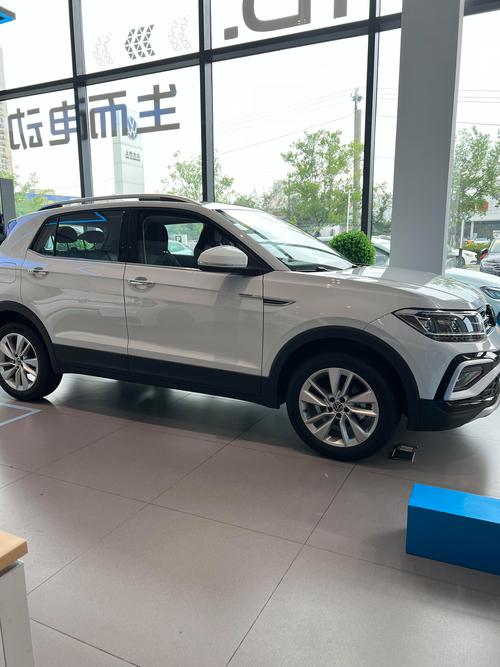 【途凯小型suv,途凯小吗】