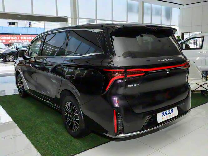 东风风行星海v9七座最新款/东风风行九座报价