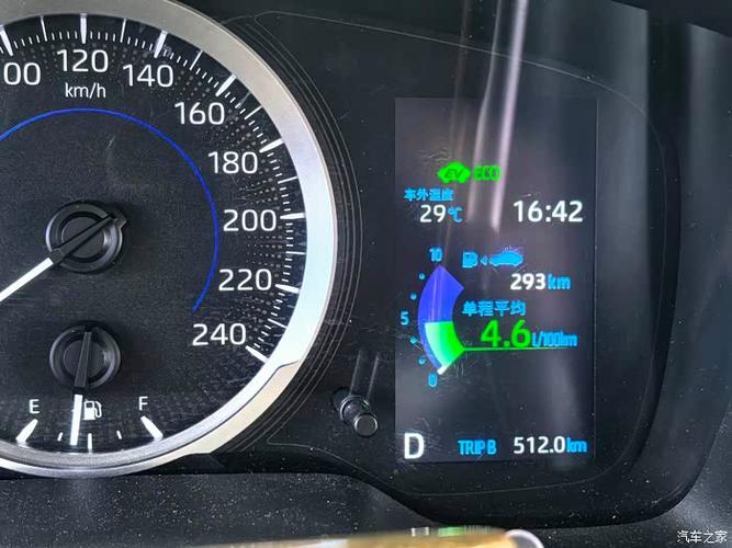 卡罗拉双擎实测油耗/卡罗拉双擎实测油耗和表显油耗
