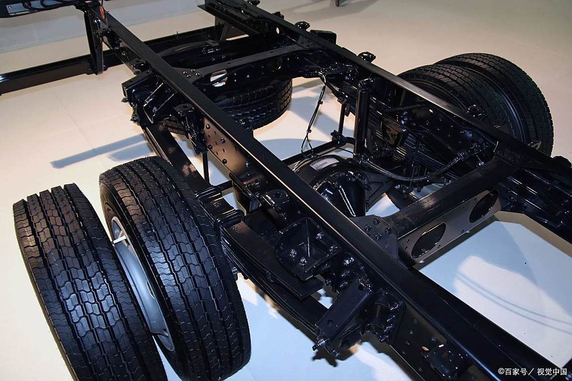 底盘最好的轿车/底盘比较高的轿车