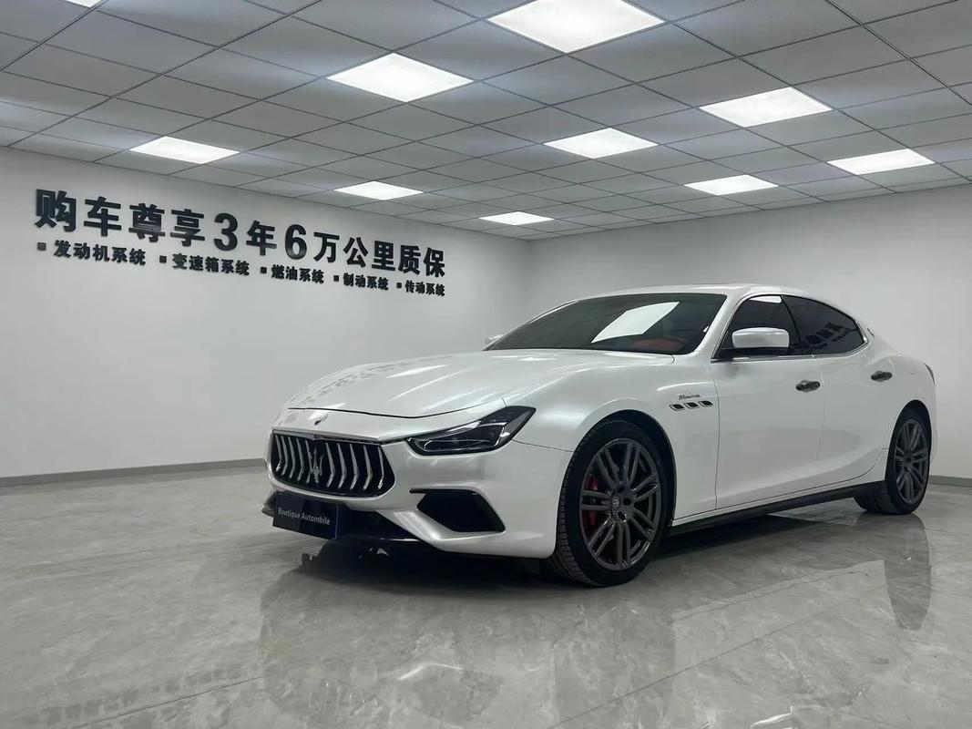 【玛莎拉蒂q4,玛莎拉蒂q4价格及图片】