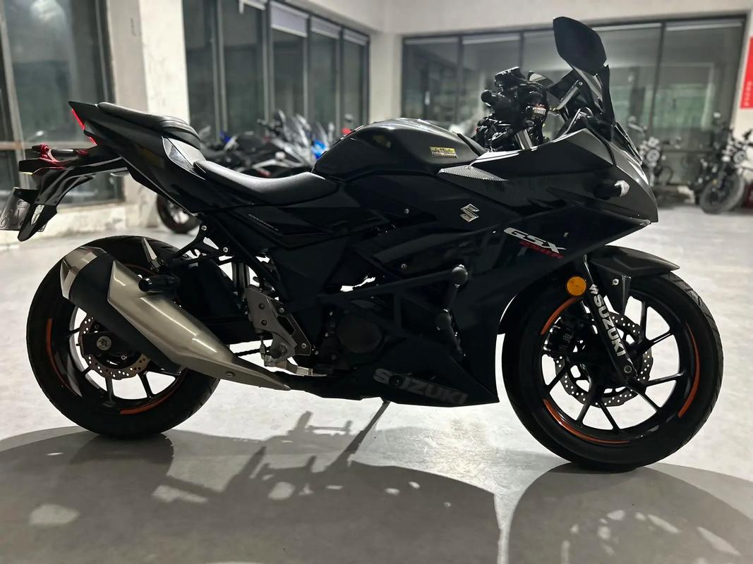 【铃木gsx250r黑武士价格,铃木黑色gsx250】