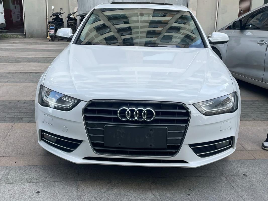 16年奥迪a4二手车价格(奥迪a4l2013款二手车多少钱)