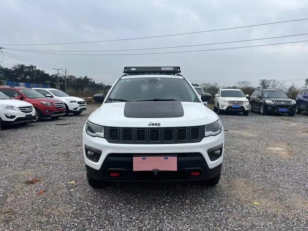 【吉普指南者2022款报价及图片,吉普指南者2020款新车报价】