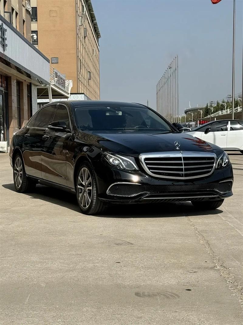 奔驰e300l报价多少钱 2019奔驰e300l报价多少钱