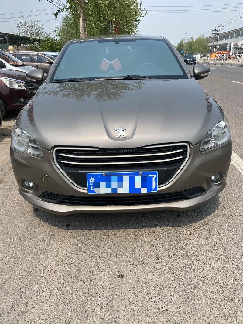 【东风标致301报价及图片,东风标致301新车价格2020】