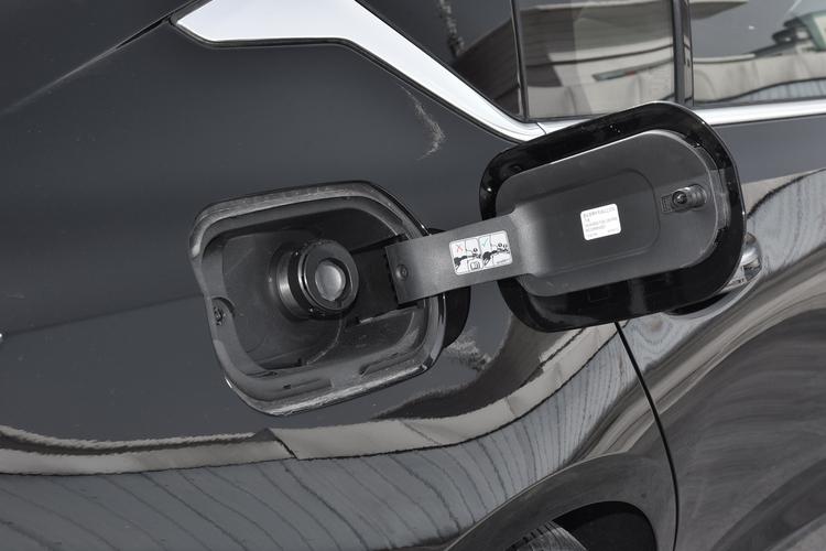 【凯迪拉克xts油箱多大,凯迪拉克XTS油箱多大】