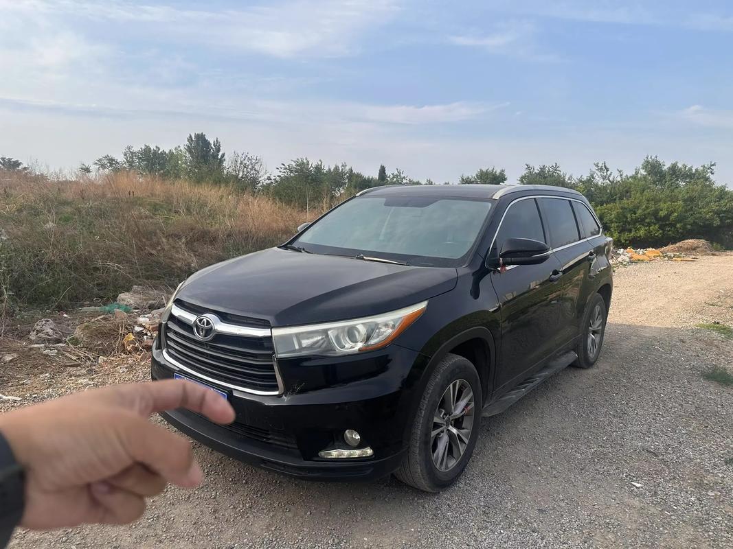 【丰田汉兰达2015款,丰田汉兰达2015款最新款落地价】